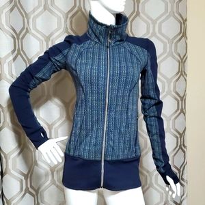 Lulu running jacket navy and green